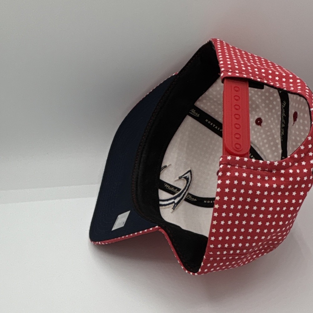 Mitchell & Ness Cleveland Cavaliers NBA Snapback Cap Red White Navy Basketball - Picture 8 of 8